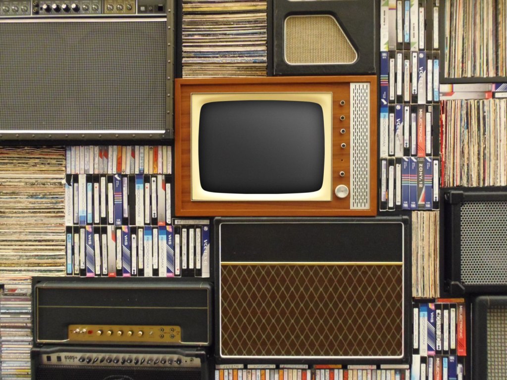 39+ Download Retro Tv Mockup Free&nbsp;Psd